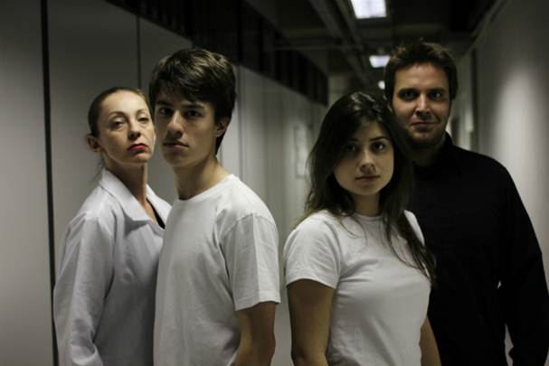 Aluno da AIC produz websérie independente "Cápsula"