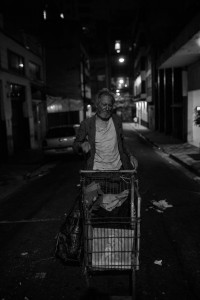 Jean-Claude Bernardet que recebeu o prêmio de Melhor Ator por sua atuação em "Fome". 