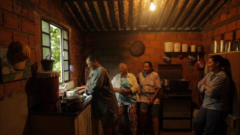 Sem Raiz, do professor Renan Rovida, tem pré-estreia mundial na Mostra Tiradentes