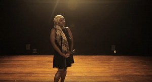 Documentário Carolina, de Camilla Lima, Felipe Nunes, Fernanda Pithan, Jéssica Cruz, Natalia Francisca, com exibição em São Paulo