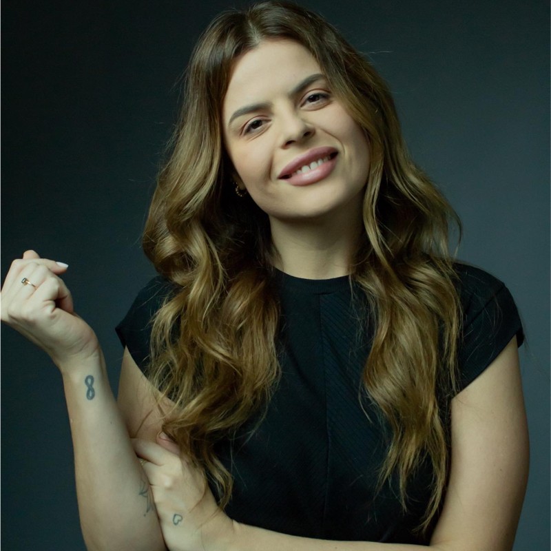 Paola Teles - Academia Internacional de Cinema