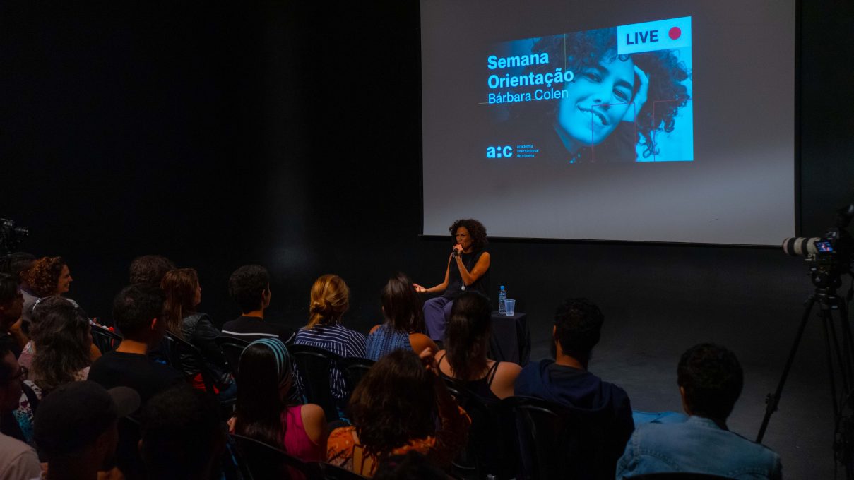 Bárbara Colen encerra a edição paulista da Semana de Orientação