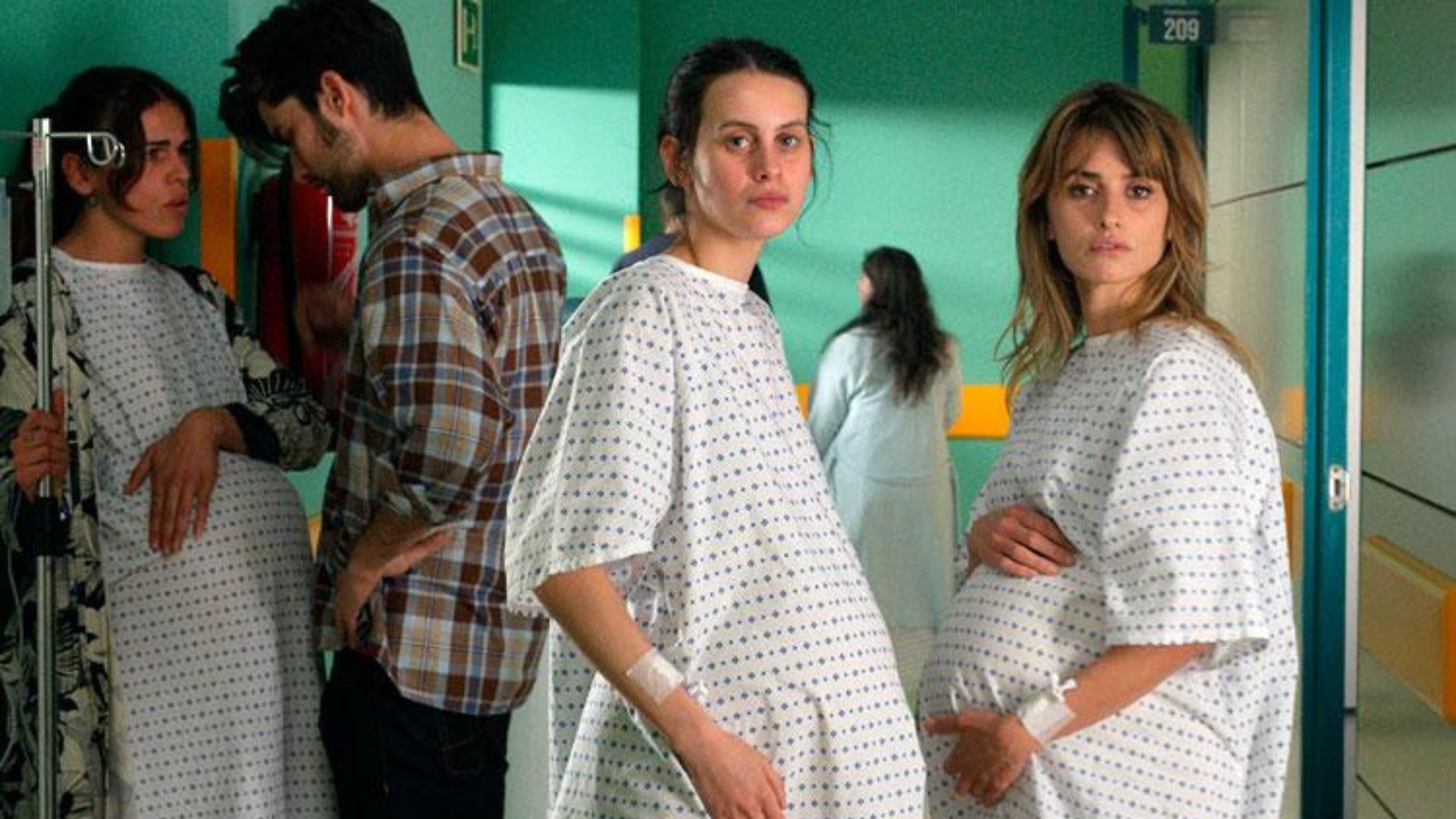 Madres Paralelas no próximo Cineclube AIC