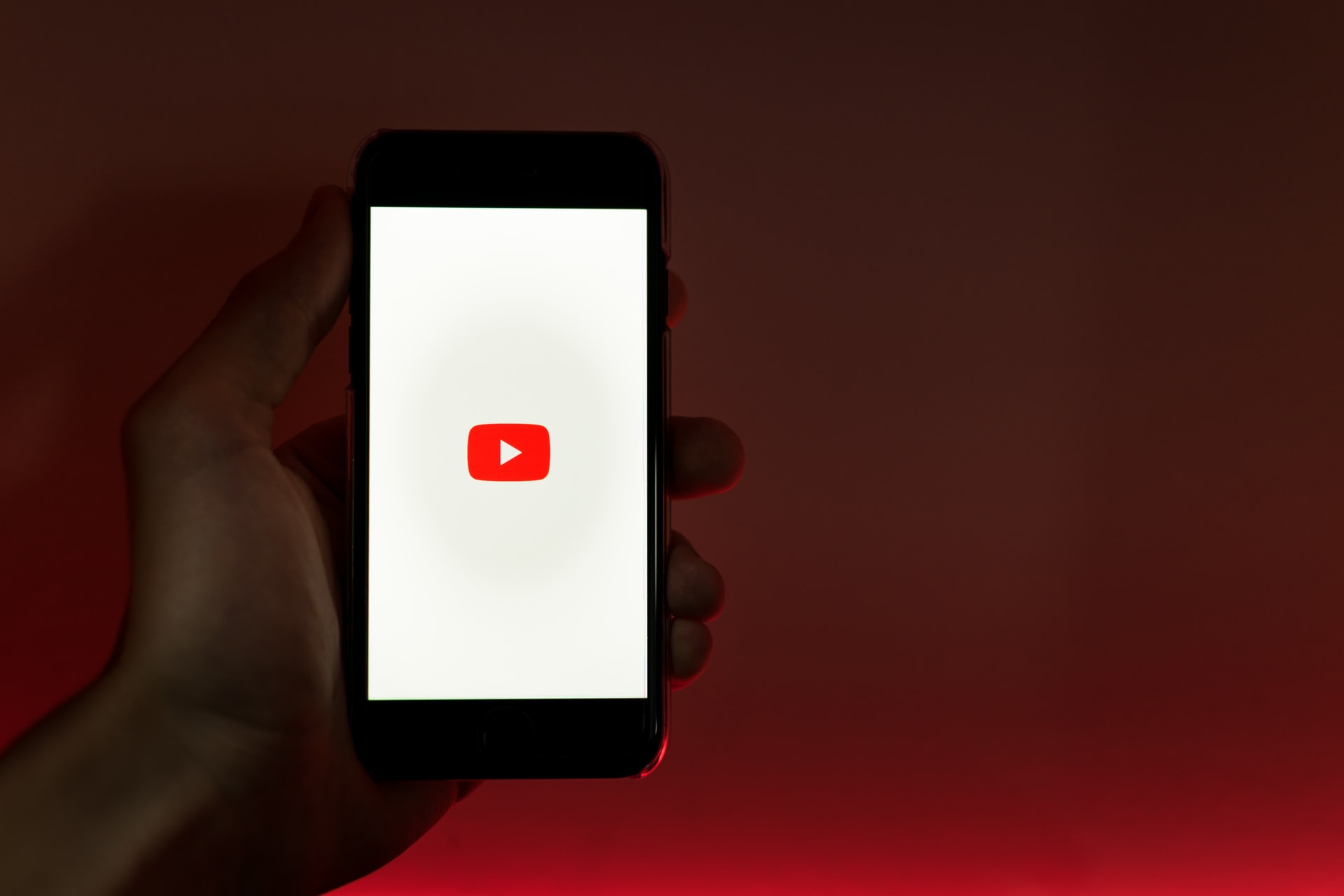 AICinematic: canal do YouTube da AIC tem nova programação